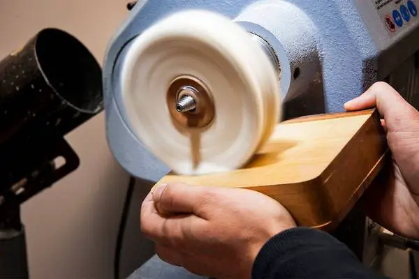 How-to-Put-a-Buffing-Wheel-on-a-Bench-Grinder