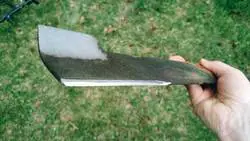 How-to-Tell-if-Your-Lawnmower-Blade-Needs-Sharpening